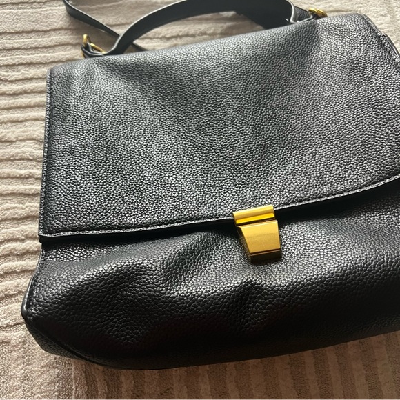 🍉Coccinelle Pebbled Leather Black Bag Shoulder Crossbody Italy - Picture 5 of 7